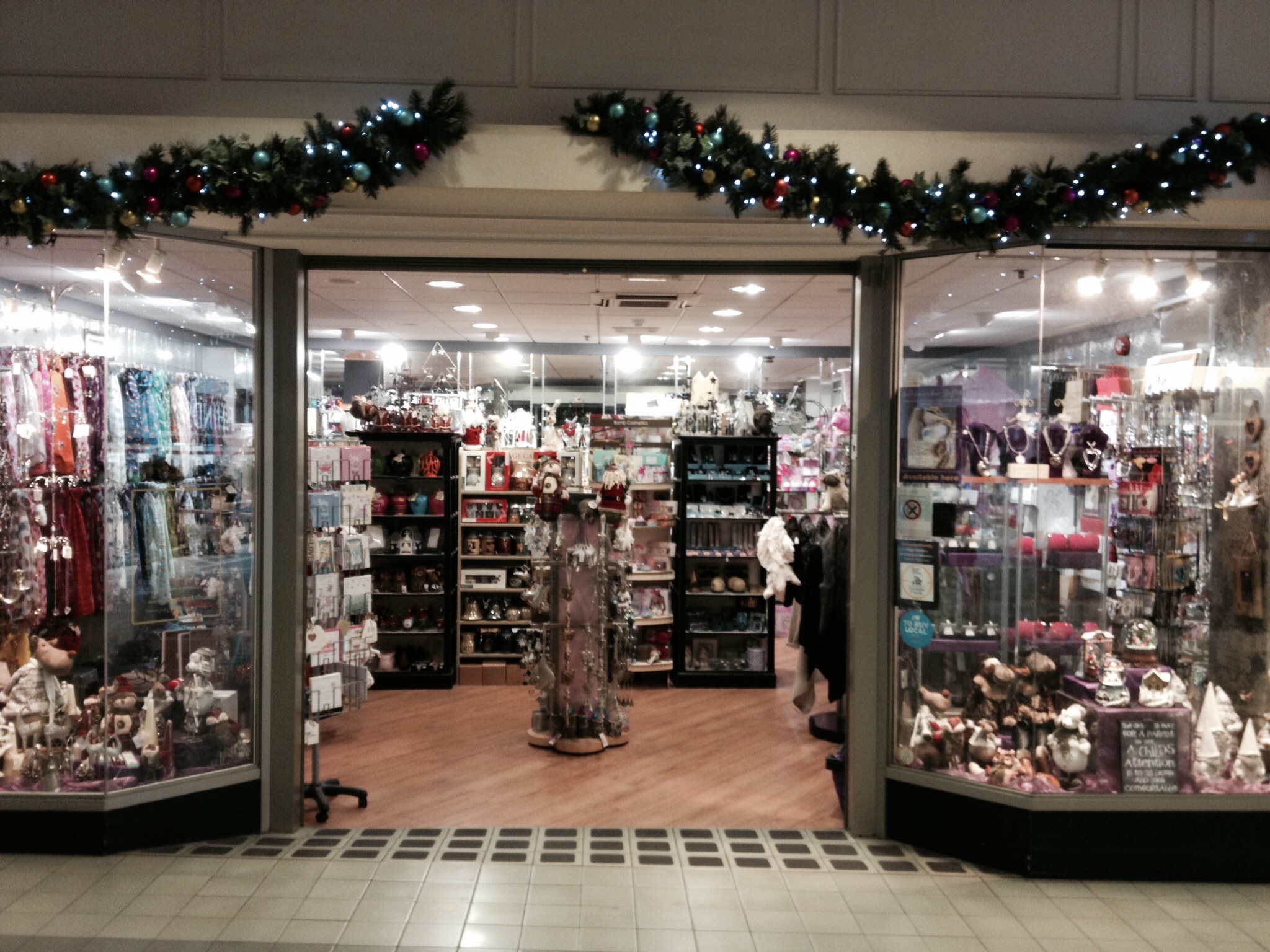 Now open Sunday’s until Christmas…